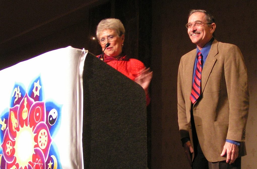 Mayor Kay Barnes presented the council‘s first Table of Faiths Award to Dr. Vern Barnet